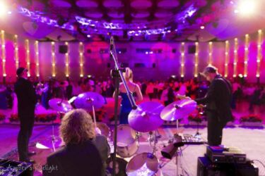 Tanzmusik mit Amber's Delight bei einer Tanzgala Prifi-Band Ambers Delight live In Neuss Crowne Plaza Hotel fuer den Ball einer Tanschule